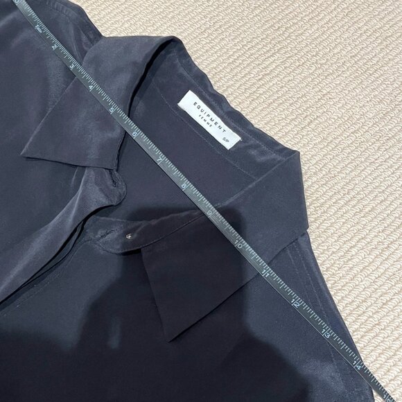 Equipment: Grey short shirt dress, size S (with pockets!) - Picture 4 of 6